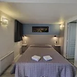 Hotel Fasthotel Roissy - 2*