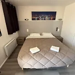 Ξενοδοχείο Fasthotel Roissy - 2*