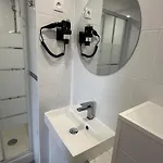 Fasthotel Roissy - Saint-Witz