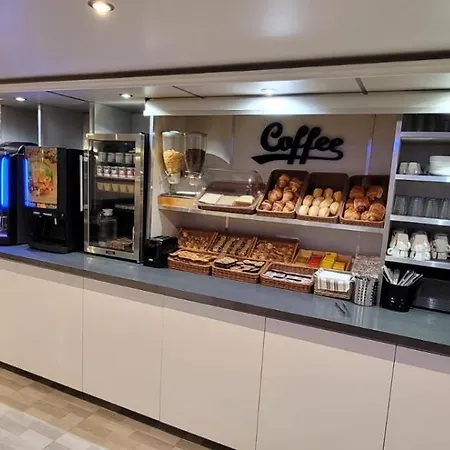 Fasthotel Roissy - Ξενοδοχείο