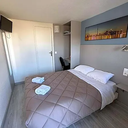 Hotel Fasthotel Roissy - 2*